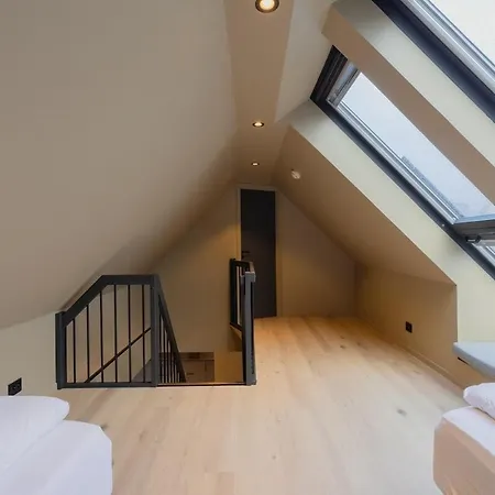 Charming 4-bed In Center Bergen