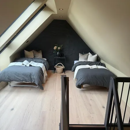 Apartment Charming 4-bed In Center Bergen